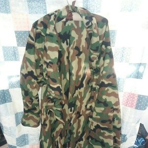 Men's camouflage Snuggie
